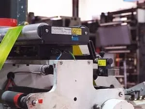 Высокоскоростная машина для проверки герметичности под надувом