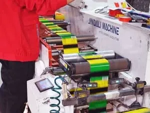 Высокоскоростная машина для проверки герметичности под надувом