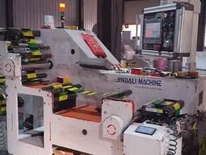 Высокоскоростная машина для проверки герметичности под надувом